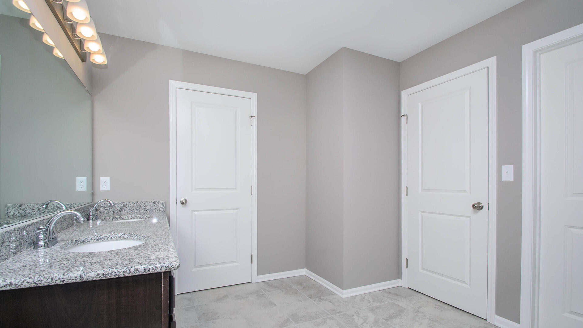 5092 Rutland Drive, Unit 71 Saline, MI 48176 - Photo 20 of 26 035_43