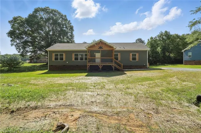 $359,900 | 2847 Motsinger Road, Winston-Salem, NC 27107