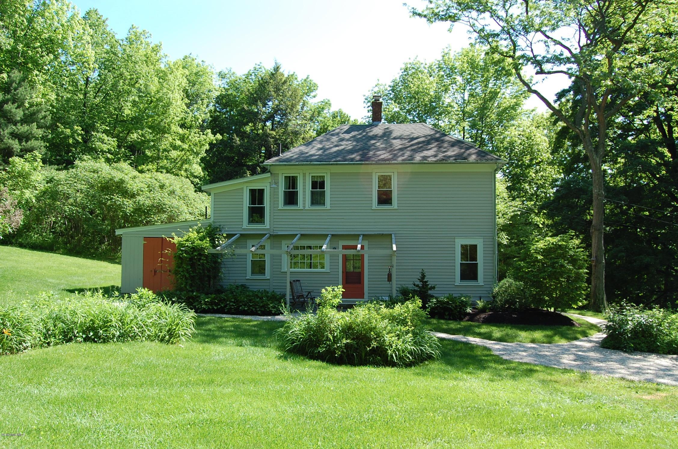 5 Dugway Road West Stockbridge, MA 01236 - Photo 2 of 18 2 Side View