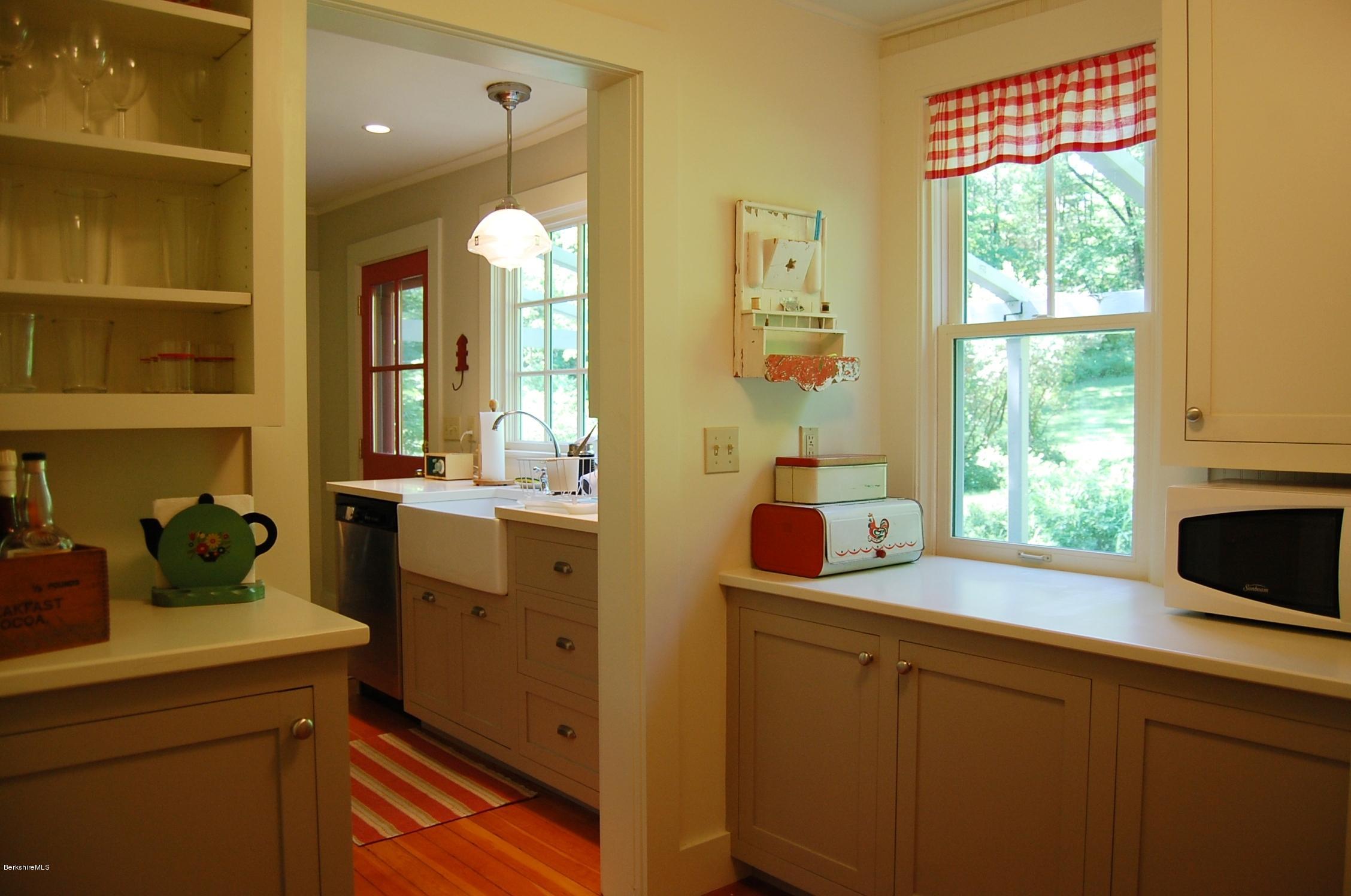 5 Dugway Road West Stockbridge, MA 01236 - Photo 8 of 18 8 Pantry