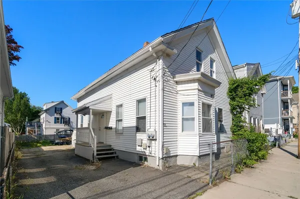 $580,000 | 294 Admiral Street, Providence, RI 02908
