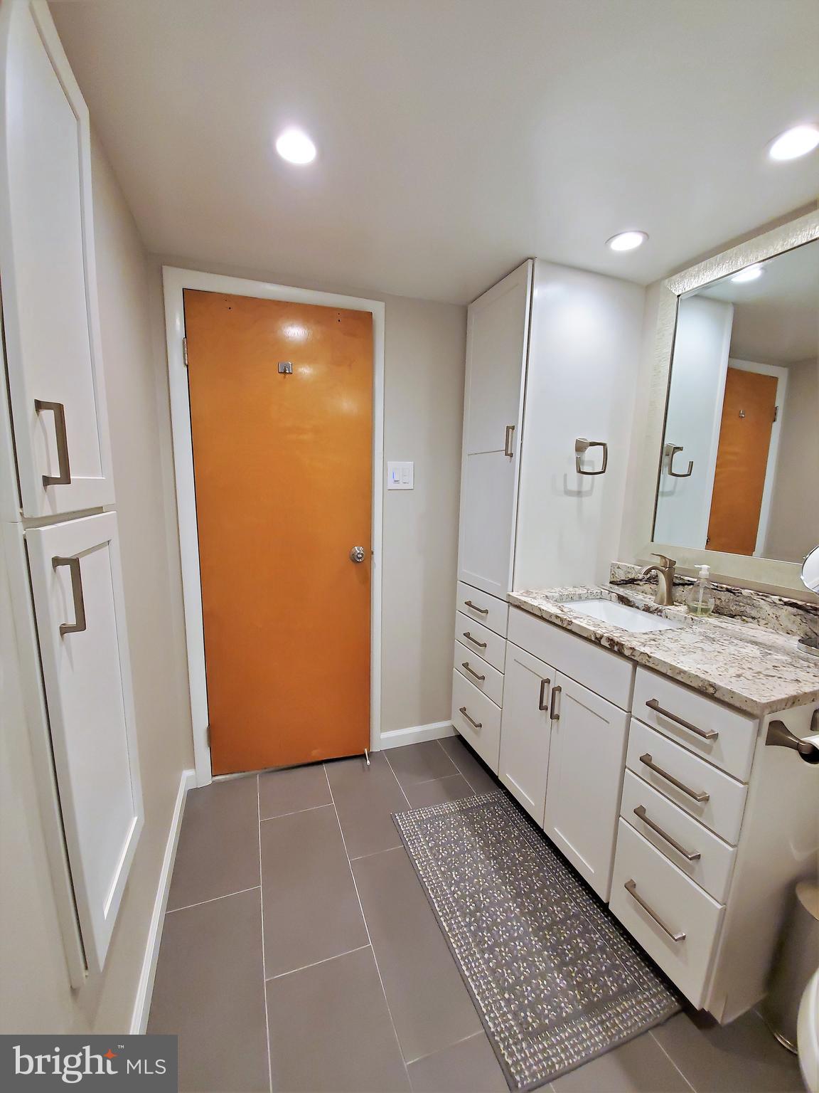 800 Avondale Road, Unit 4M Wallingford, PA 19086 - Photo 46 of 57