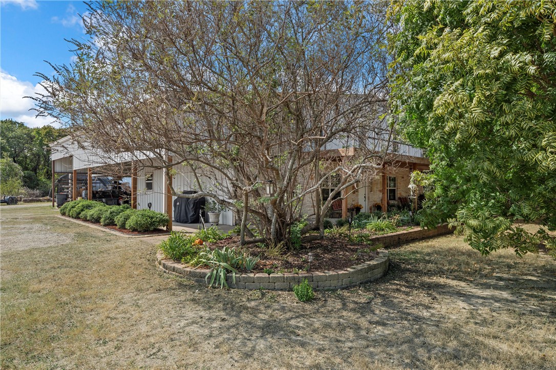 1167 Rogers Hill Road Waco, TX 76705 - Photo 6 of 41