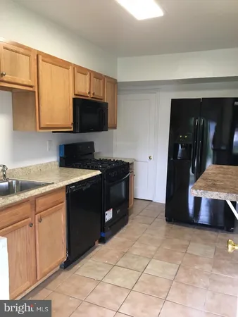 $2,000 | 908 Evesham Avenue, Baltimore, MD 21212