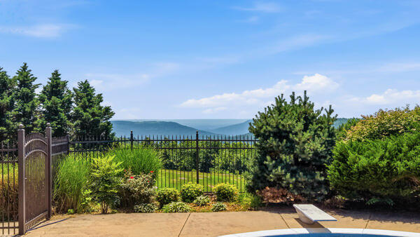 424 Hewgleys Road South Pittsburg, TN 37380 - Photo 4 of 53 Amazing Views