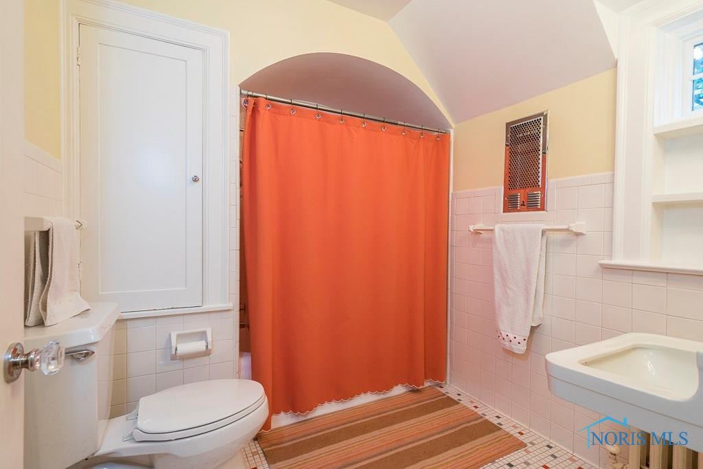 3819 Brookside Road Toledo, OH 43606 - Photo 22 of 36 Gallery Image 22