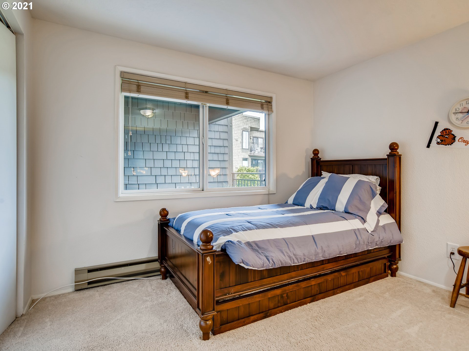 5630 South Riverside Lane, Unit 5 Portland, OR 97239 - Photo 20 of 28 Gallery Image 20