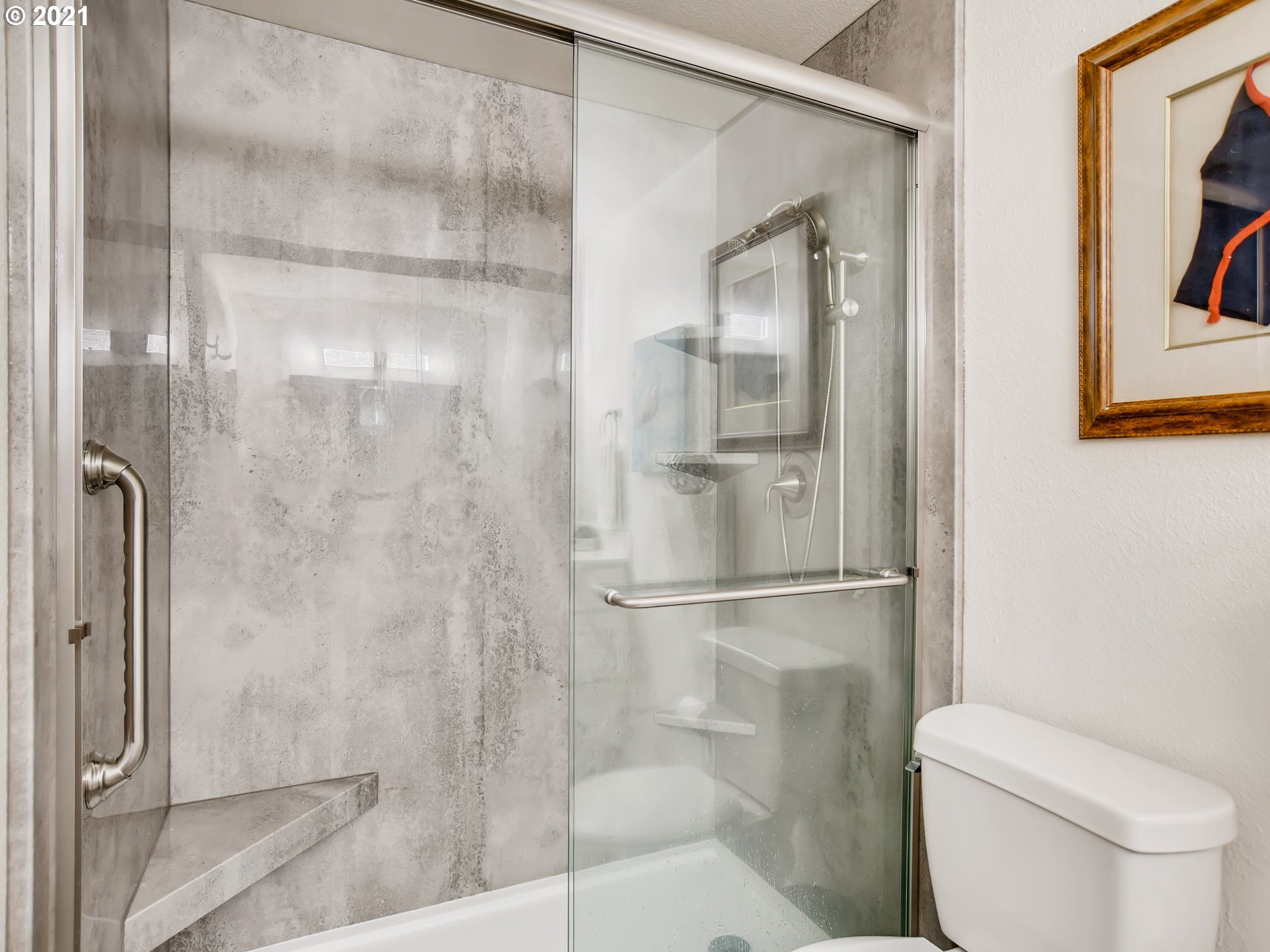 5630 South Riverside Lane, Unit 5 Portland, OR 97239 - Photo 23 of 28 Gallery Image 23