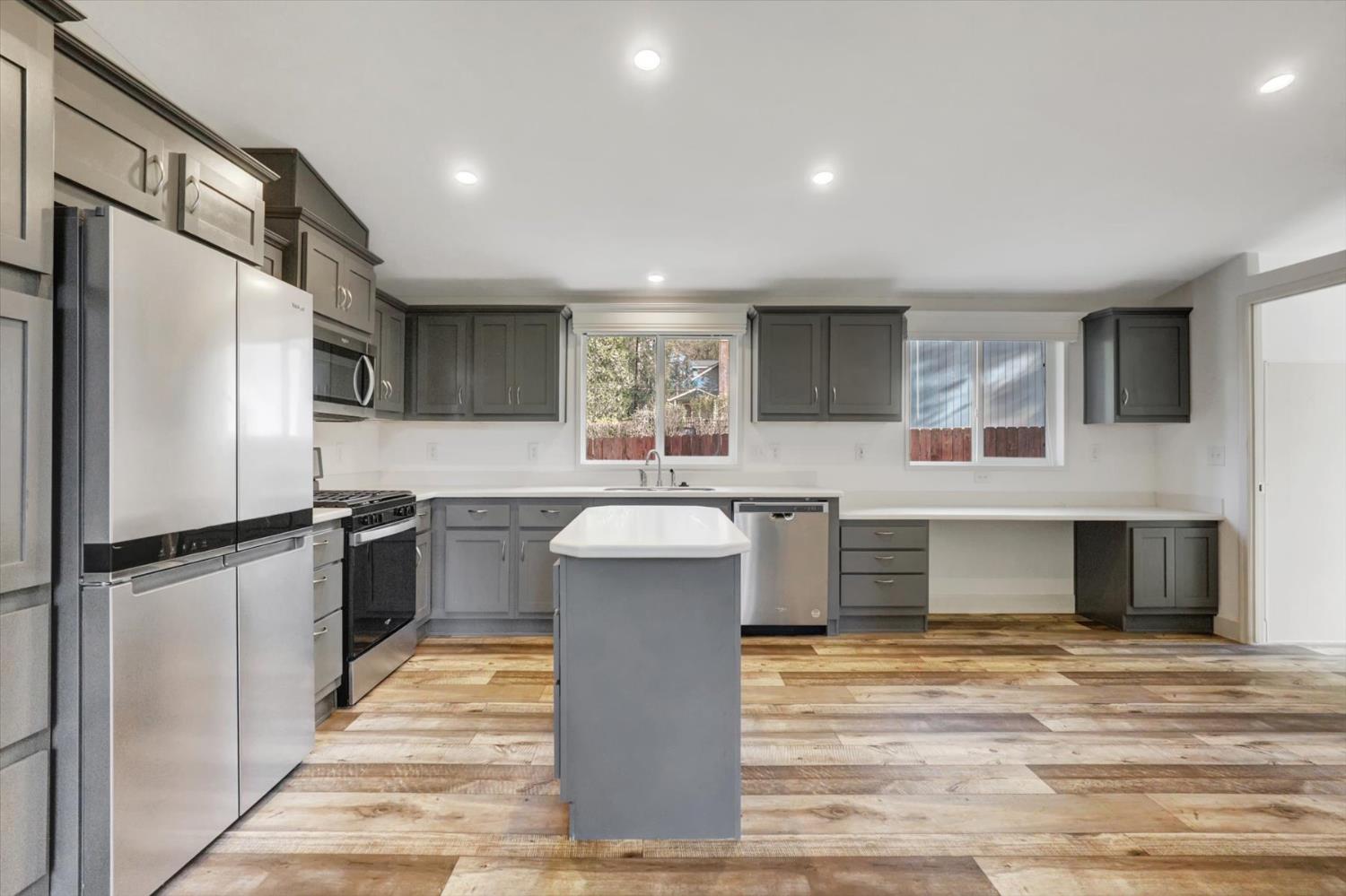 11195 Alpine Lane Grass Valley, CA 95945 - Photo 12 of 71