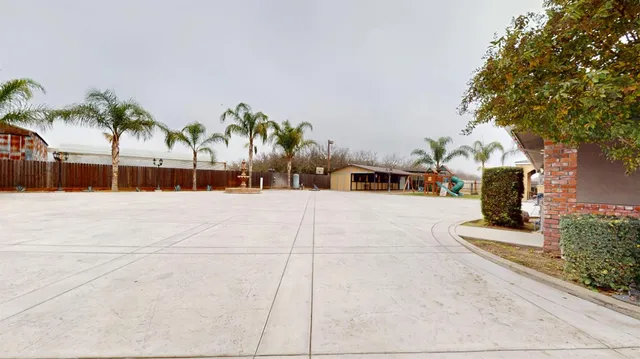 a view of outdoor space with green space