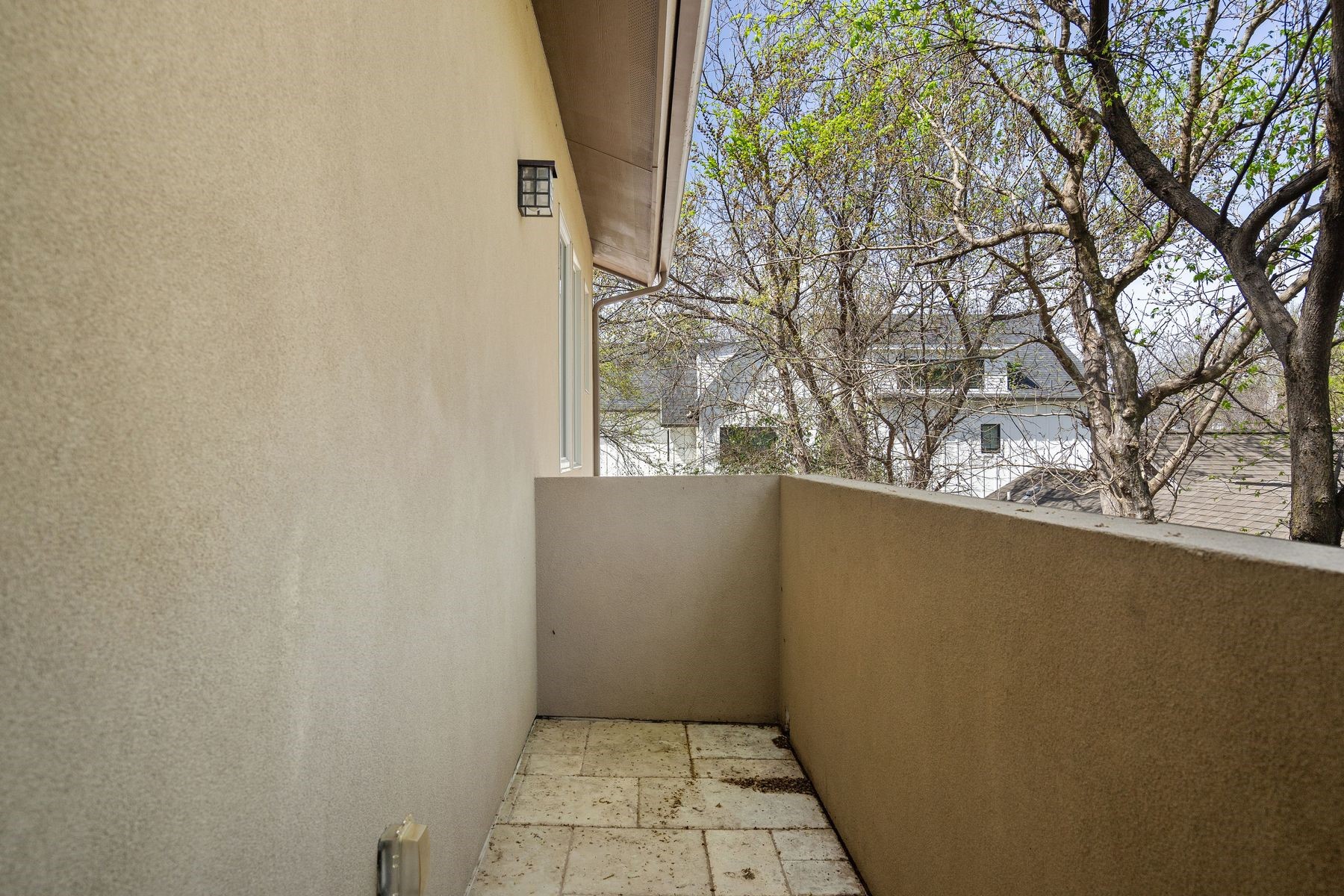 2002 Kinney Avenue, Unit B Austin, TX 78704 - Photo 20 of 34 Step out to a quaint terrace, perfect for morning coffee or evening relaxation.