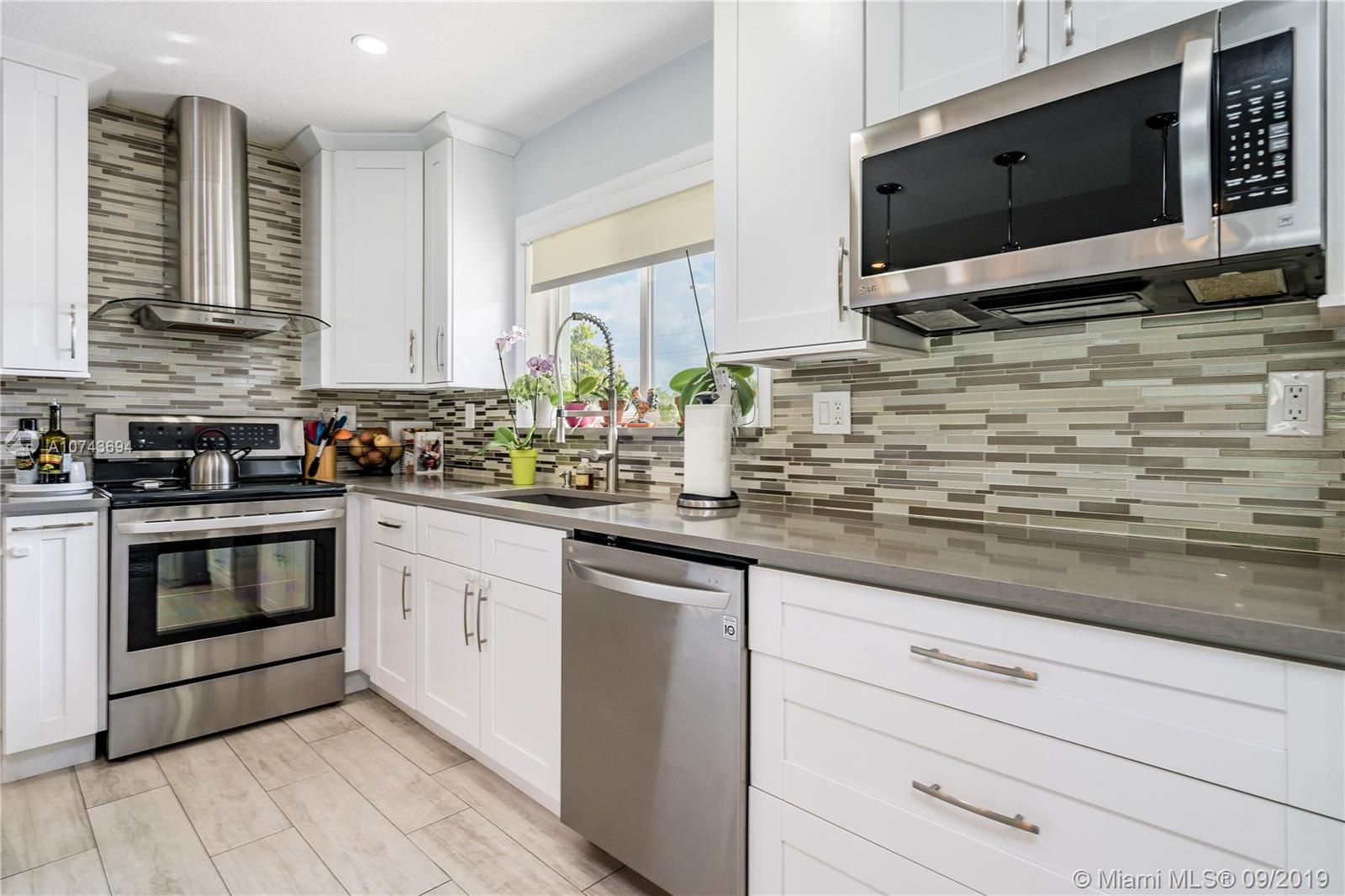 1133 Southwest 9th Avenue Boca Raton, FL 33486 - Photo 11 of 41