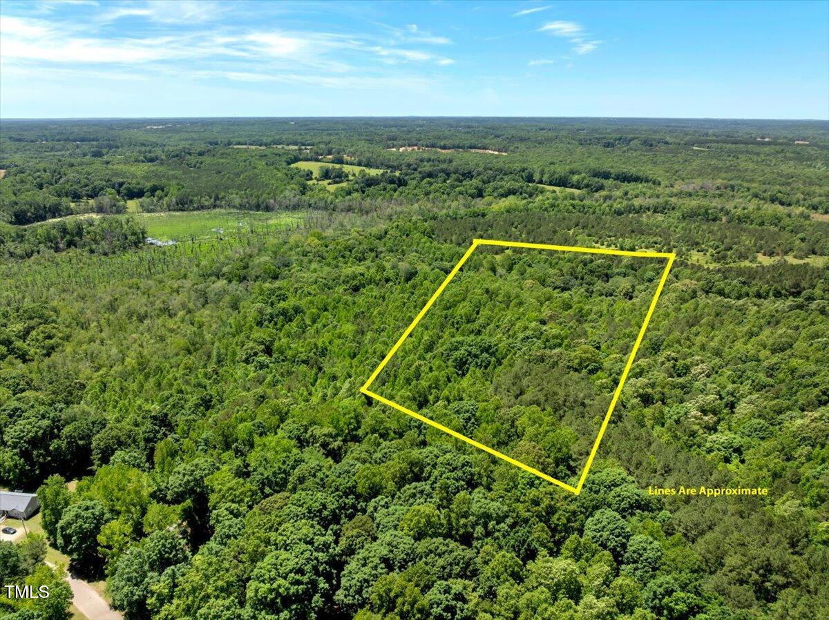 1.04 Summitt Road Henderson, NC 27537 - Photo 1 of 7 1-DJI_20250517135920_0362_D with lines -