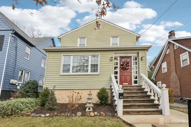 $649,000 | 109 North 2nd Avenue, Highland Park, NJ 08904