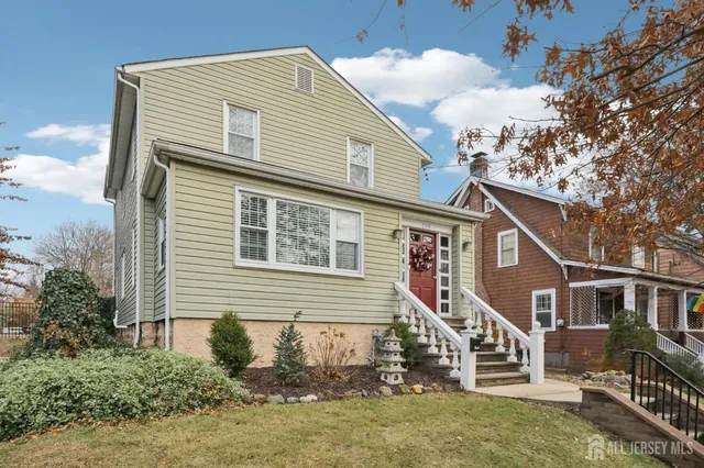 $649,000 | 109 North 2nd Avenue, Highland Park, NJ 08904