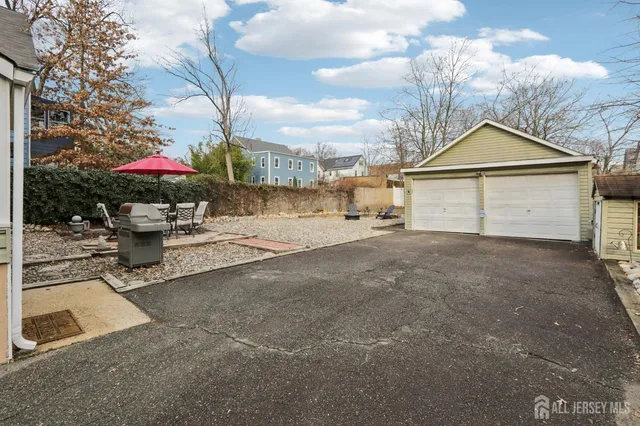 $649,000 | 109 North 2nd Avenue, Highland Park, NJ 08904