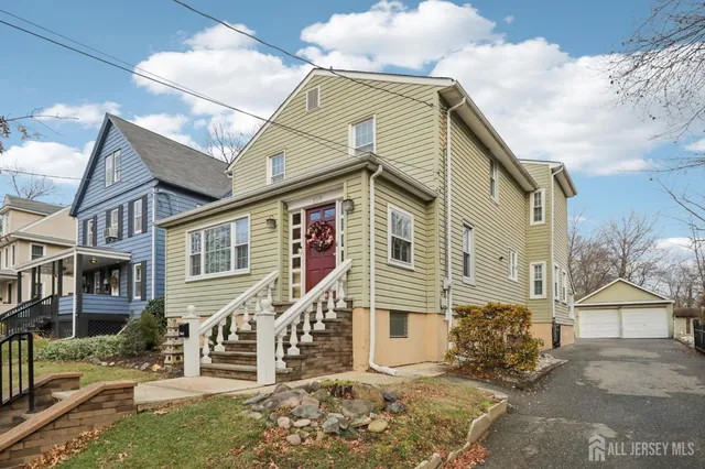 $649,000 | 109 North 2nd Avenue, Highland Park, NJ 08904