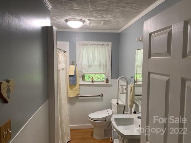 2445 Old Greenlee Road Marion, NC 28752 - Photo 20 of 37 Gallery Image 20