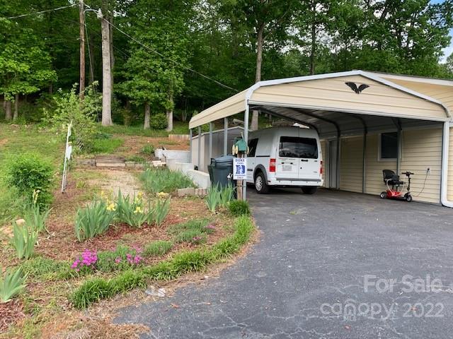 2445 Old Greenlee Road Marion, NC 28752 - Photo 25 of 37 Gallery Image 25