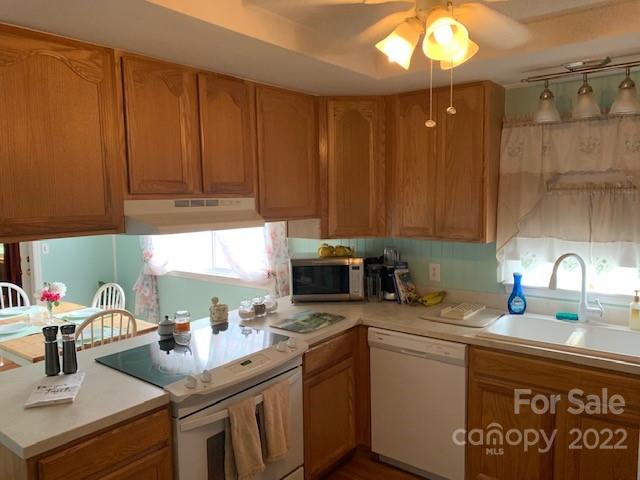 2445 Old Greenlee Road Marion, NC 28752 - Photo 8 of 37 Gallery Image 8