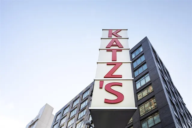 $7,362 | 229 Chrystie Street, Unit 1001 | Lower East Side