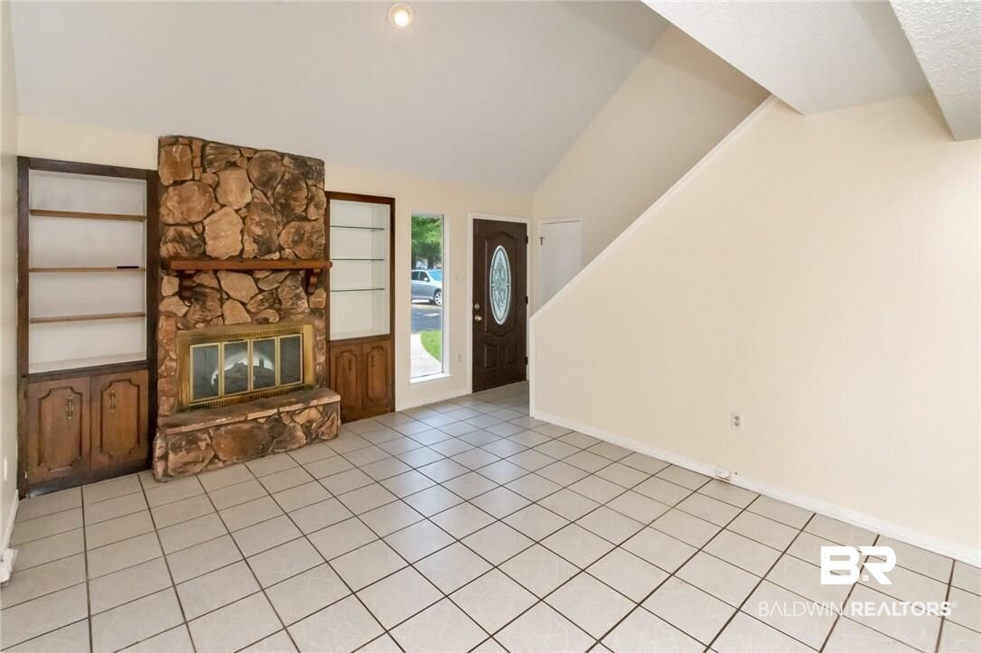 861 Wildwood Avenue Mobile, AL 36609 - Photo 6 of 36