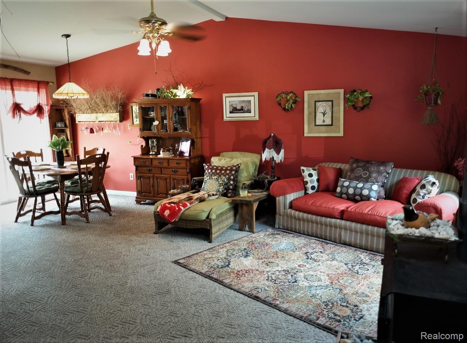 13488 Rohn Road Fenton, MI 48430 - Photo 13 of 41 SAM_3034.jpg