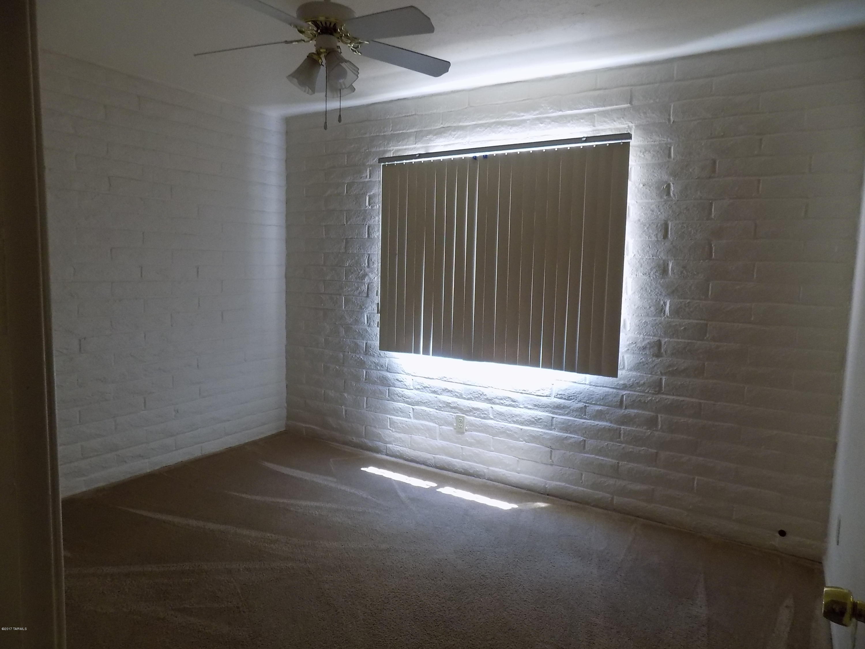 810 South Kolb Road, Unit 48 Tucson, AZ 85710 - Photo 12 of 15