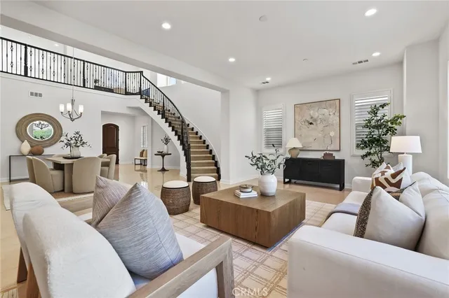 $2,388,000 | 5567 Heritage Oak Drive, Lake Forest, CA 92679