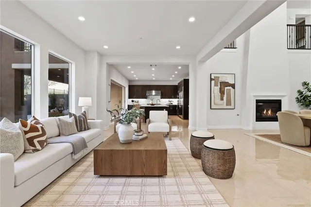 $2,485,000 | 5567 Heritage Oak Drive, Lake Forest, CA 92679