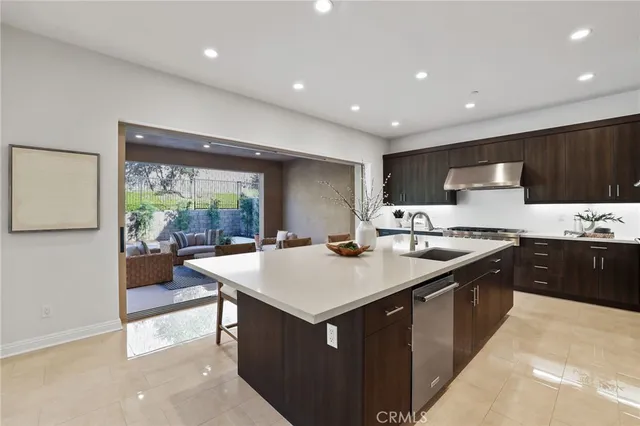 $2,485,000 | 5567 Heritage Oak Drive, Lake Forest, CA 92679