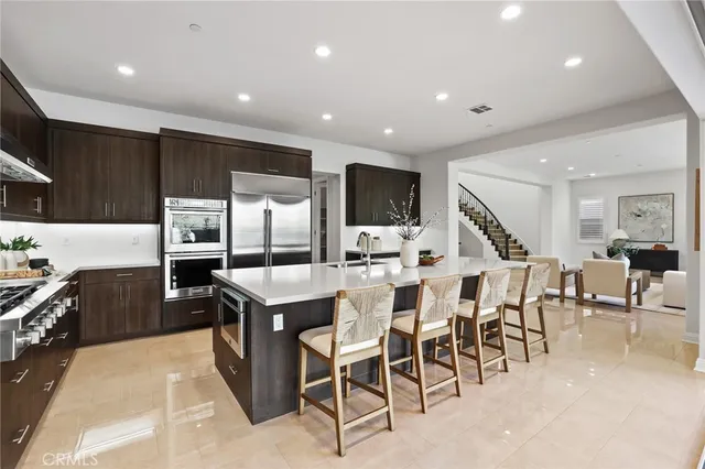 $2,485,000 | 5567 Heritage Oak Drive, Lake Forest, CA 92679