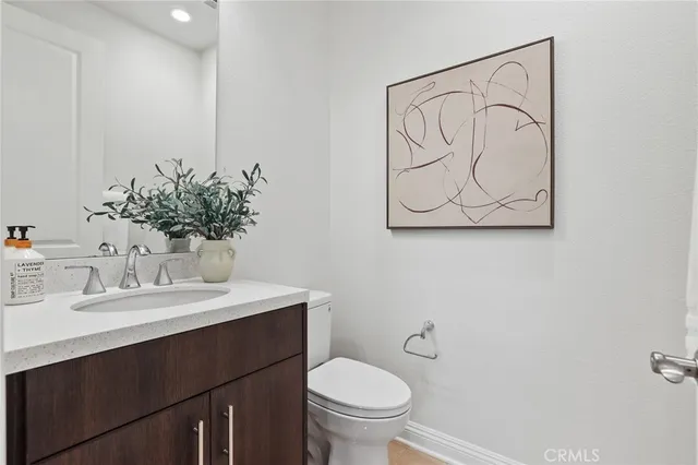 $2,485,000 | 5567 Heritage Oak Drive, Lake Forest, CA 92679