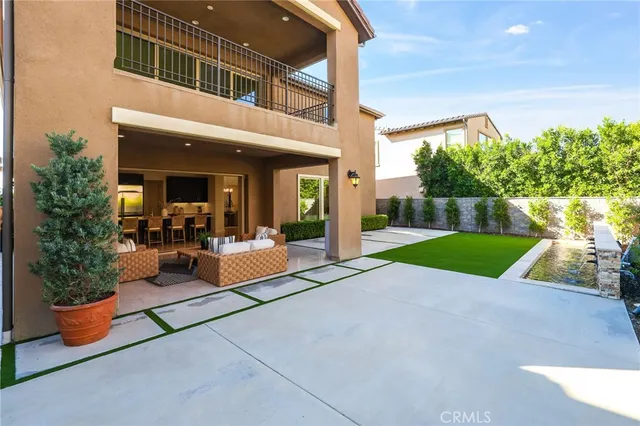 $2,485,000 | 5567 Heritage Oak Drive, Lake Forest, CA 92679