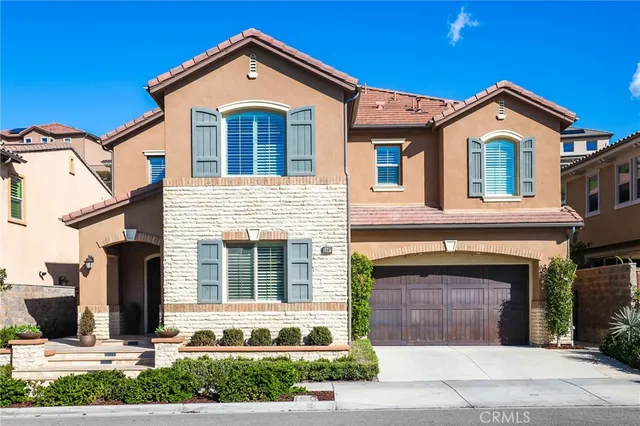 $2,485,000 | 5567 Heritage Oak Drive, Lake Forest, CA 92679