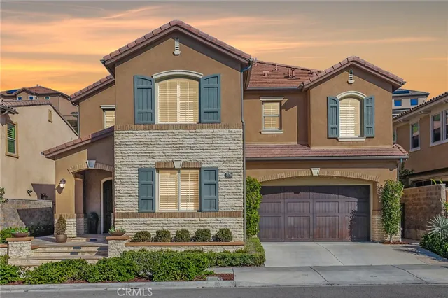 $2,485,000 | 5567 Heritage Oak Drive, Lake Forest, CA 92679