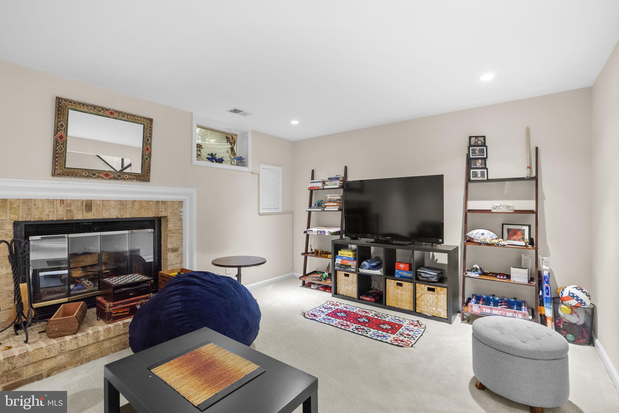 600 Sonata Way Silver Spring, MD 20901 - Photo 28 of 40