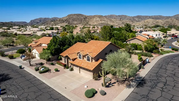 $925,000 | 3326 East Rocky Slope Drive, Phoenix, AZ 85044