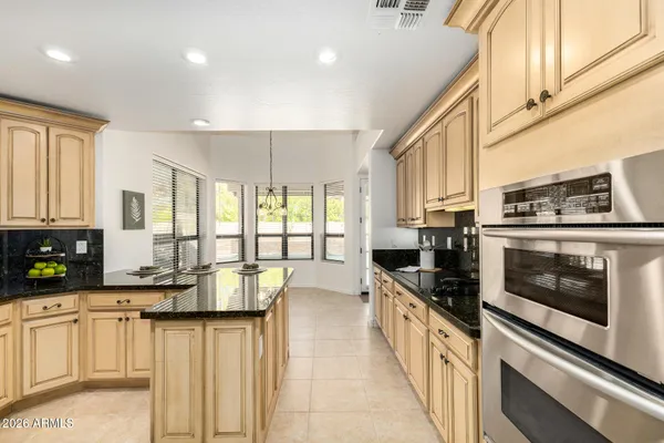 $925,000 | 3326 East Rocky Slope Drive, Phoenix, AZ 85044