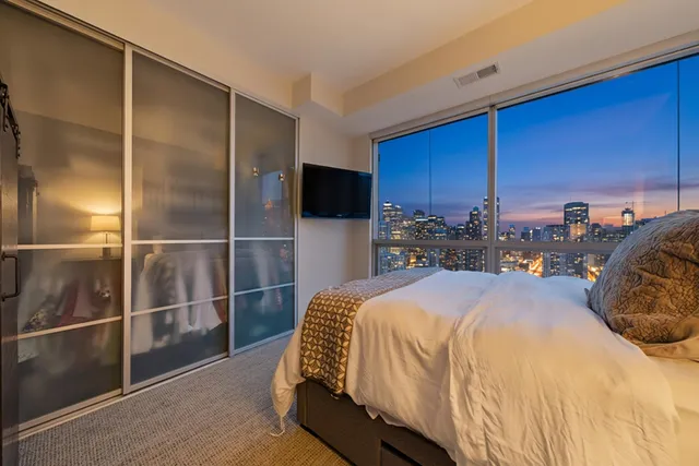 $425,000 | 303 West Ohio Street, Unit 3502, Chicago, IL 60654