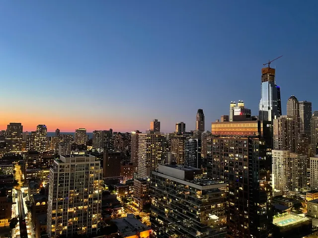 $425,000 | 303 West Ohio Street, Unit 3502, Chicago, IL 60654