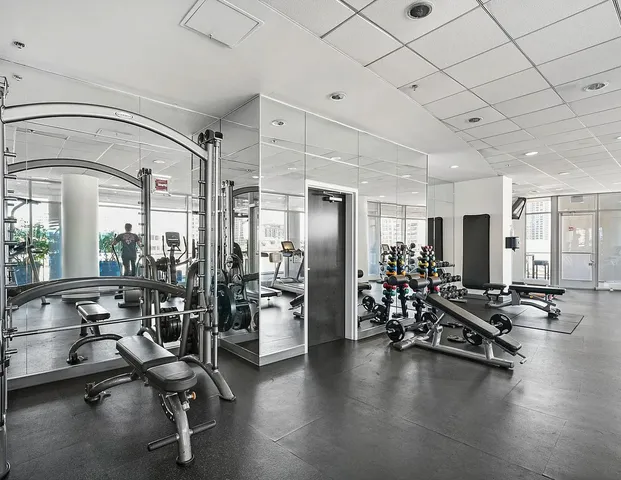 $425,000 | 303 West Ohio Street, Unit 3502, Chicago, IL 60654