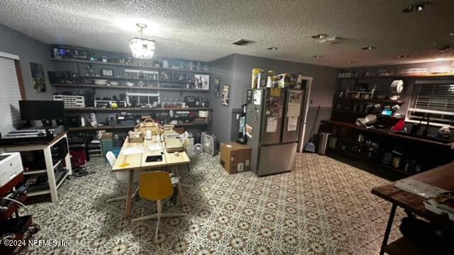10102 Arnold Road Jacksonville, FL 32246 - Photo 3 of 6 Kitchen