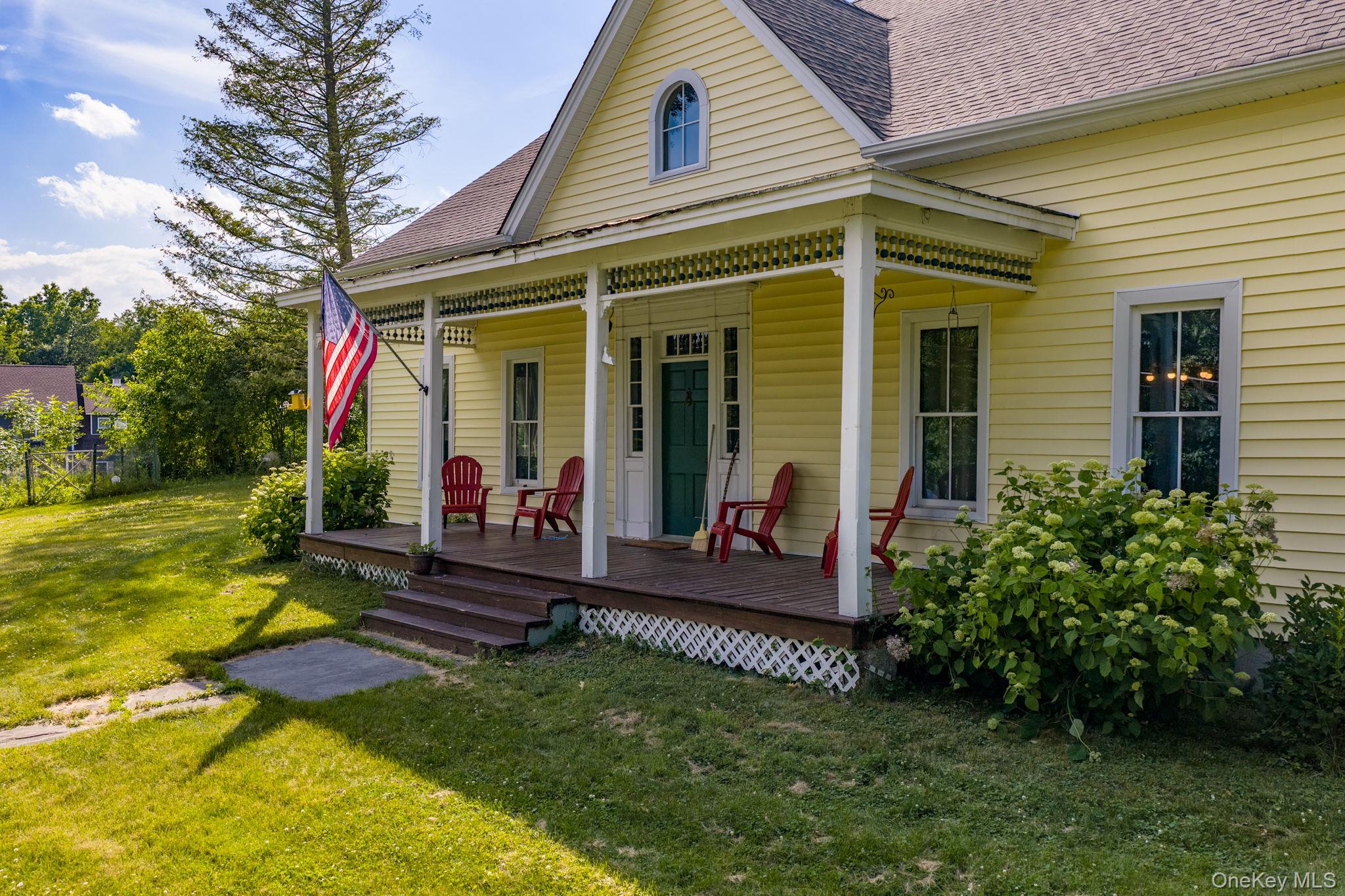 633 Ridgebury Road Slate Hill, NY 10973 - Photo 4 of 48