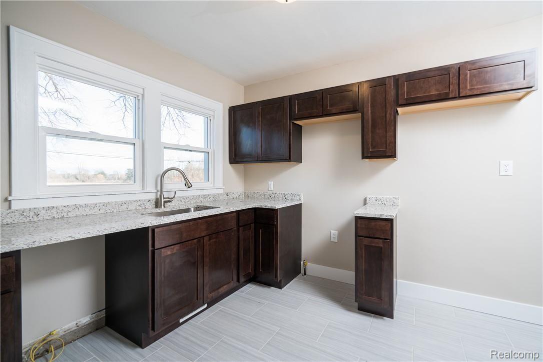 48515 Romeo Plank Road Macomb, MI 48044 - Photo 9 of 29 Rplank-7.jpg