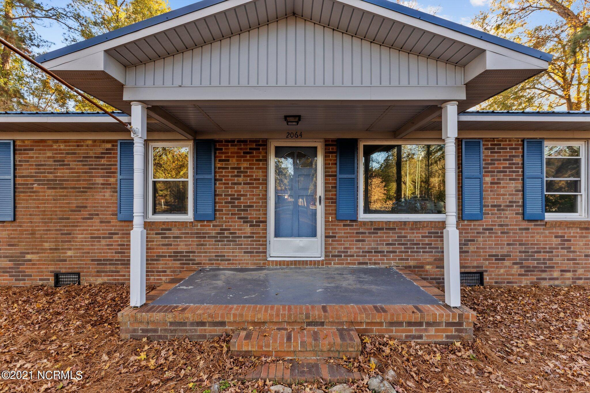 2064 East Hanrahan Road Grifton, NC 28530 - Photo 3 of 31 web_IMGL8603