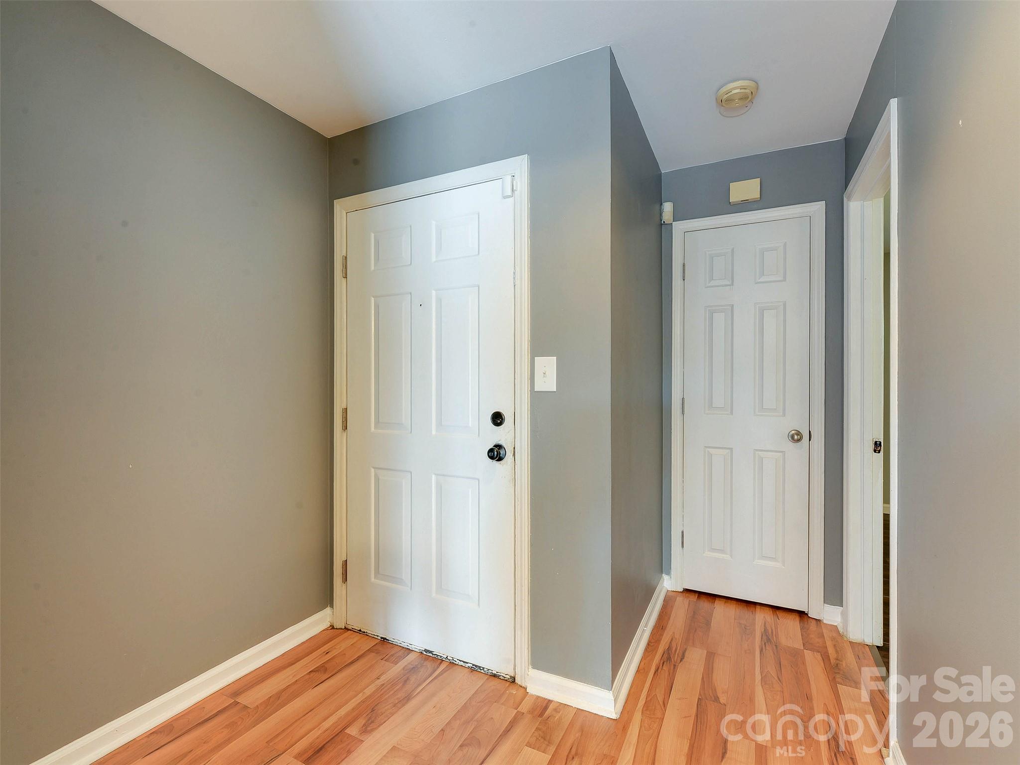 766 Marsh Road, Unit 7 Charlotte, NC 28209 - Photo 27 of 34 Gallery Image 27