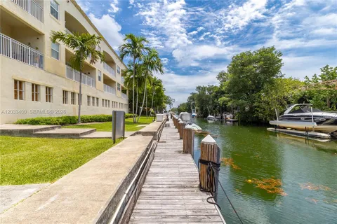 $399,000 | 1200 Northeast 105th Street, Unit 27, Miami Shores, FL 33138