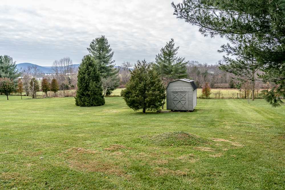 917 Patton Farm Road Stuarts Draft, VA 24477 - Photo 22 of 24 Gallery Image 22