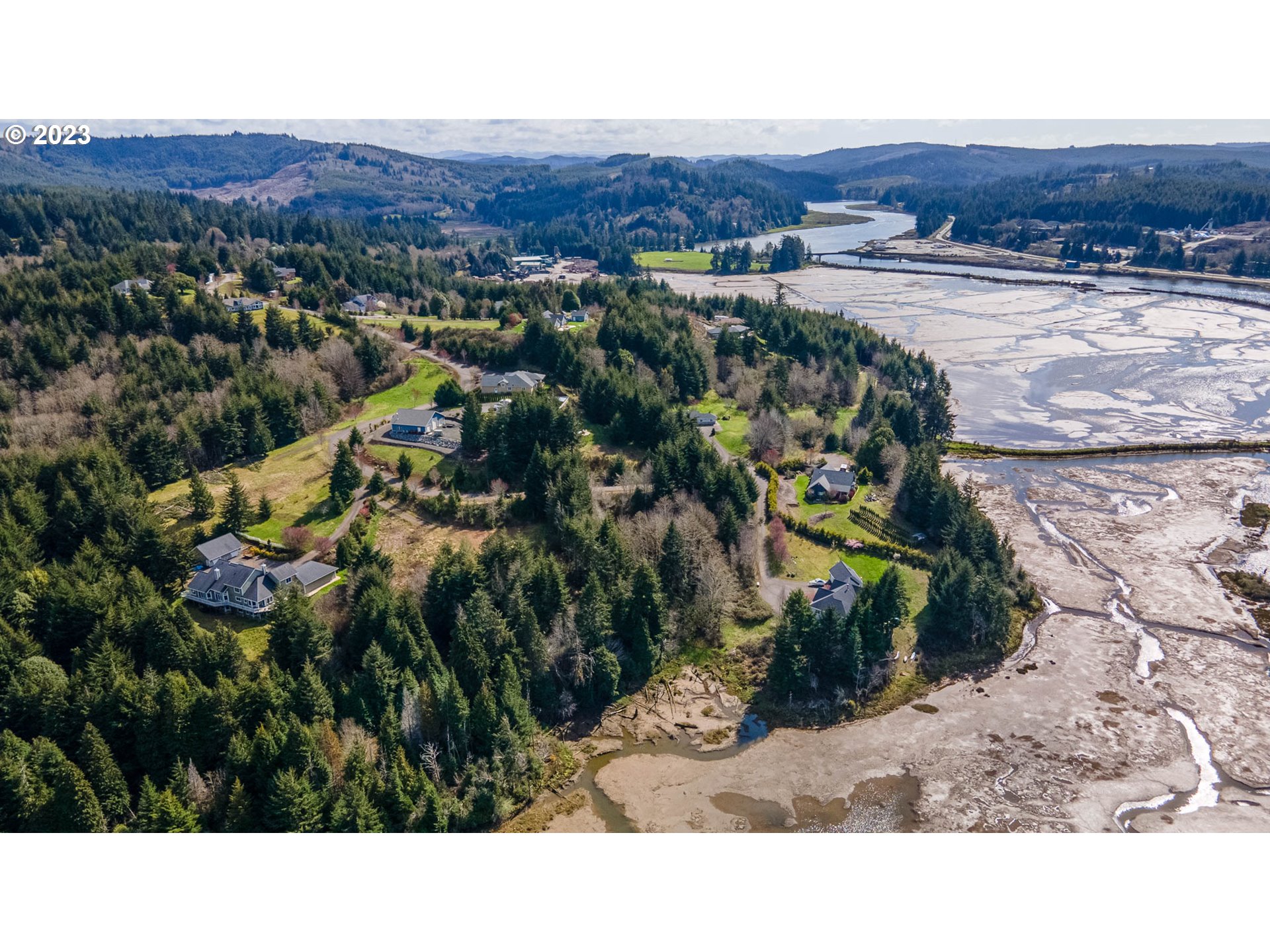 0 Double Eagle Road, Unit 1907 Coos Bay, OR 97420 - Photo 2 of 18 Gallery Image 2